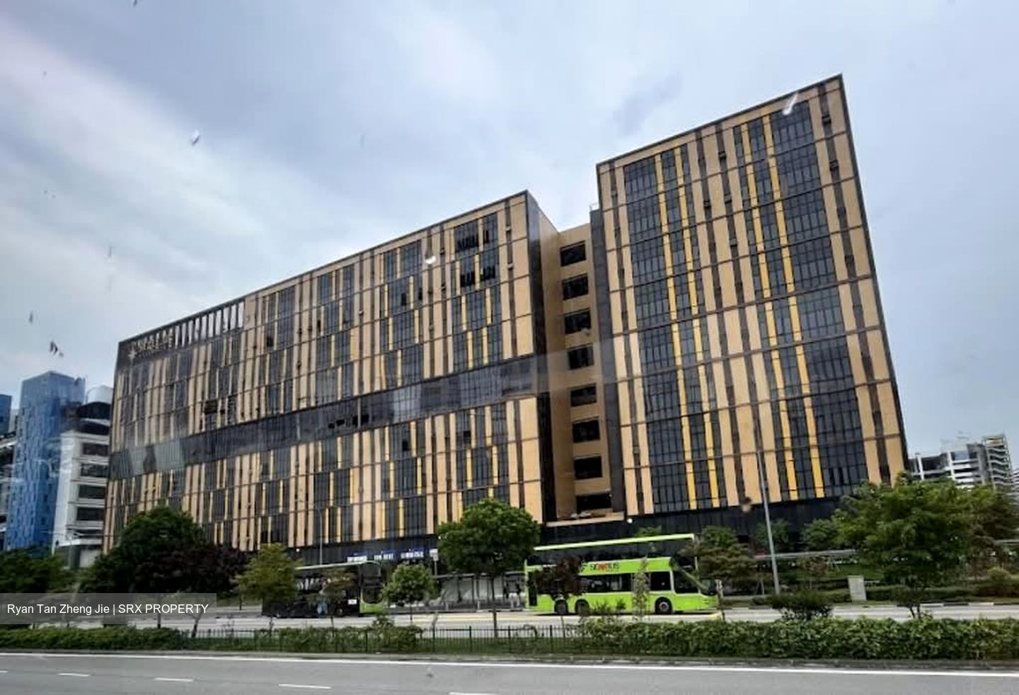 Stellar@tampines (D18), Factory #572978031